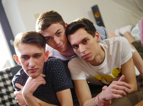 homoseksuel creampie top varmt kollektion