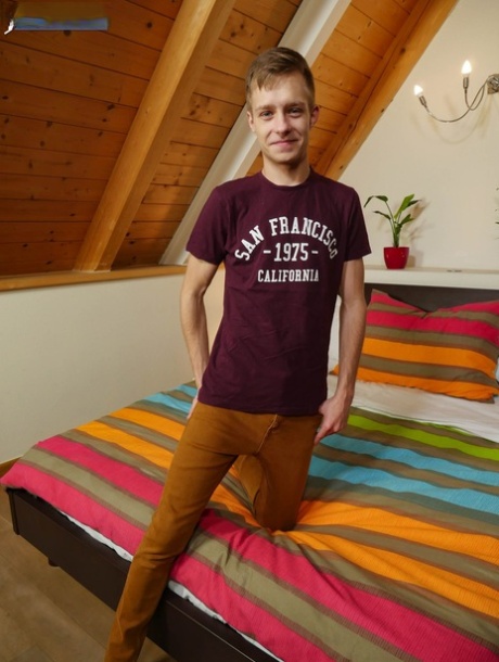 tvungen homoseksuel bondage xxx nøgen Foto