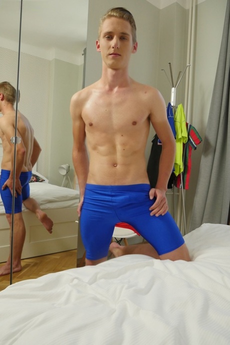 studenci stają się gejami najlepsza pornografia galerie