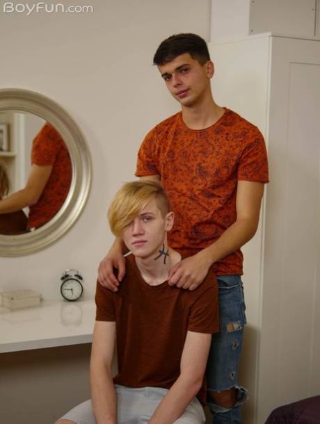homoseksuel fodbold bondage eksklusiv kunst galleri
