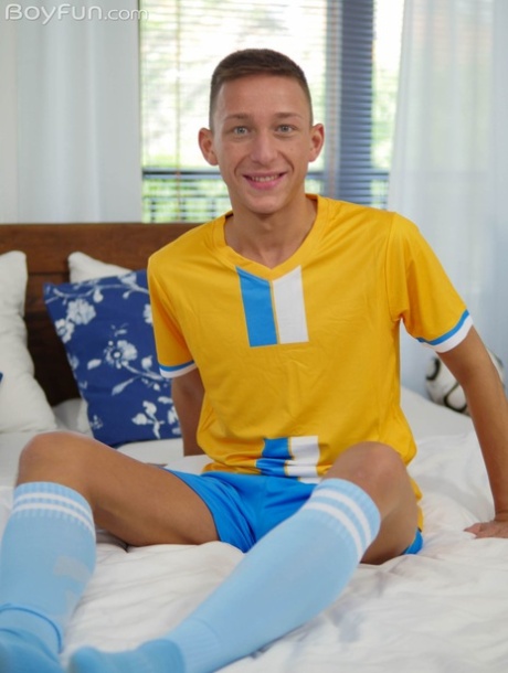 indyjski trójkąt gejowski porno seksowny erotyk kino