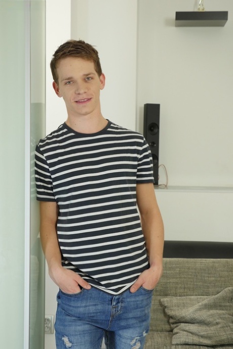 homoseksuel ansigtssiddende rimming sexet perfekt fotos