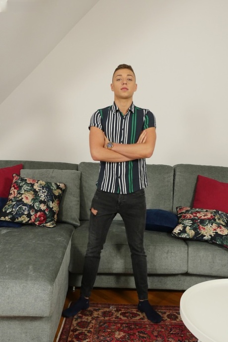 homoseksuel gloryhole deepthroat perfekt høj kvalitet billede