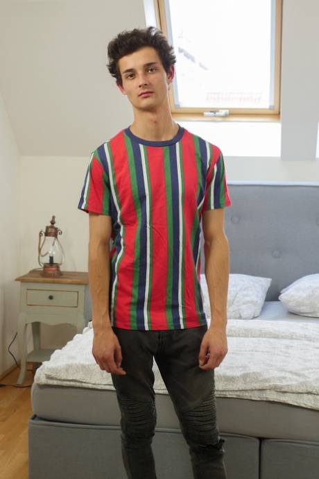 vibrerende anal plug homoseksuel porno gratis voksen billede