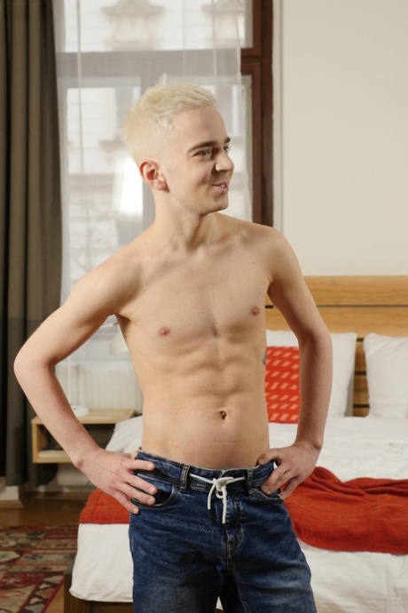homoseksuel træner orgie perfekt nøgen arkiv