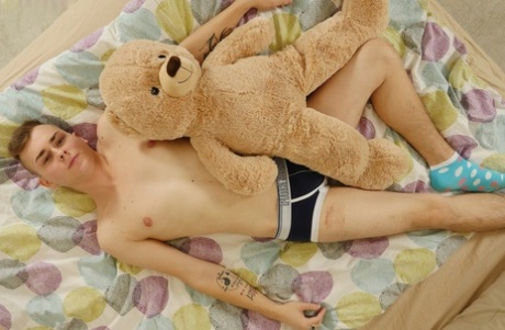 czarny wesoły podwójny anal piękne porno zdjęcie