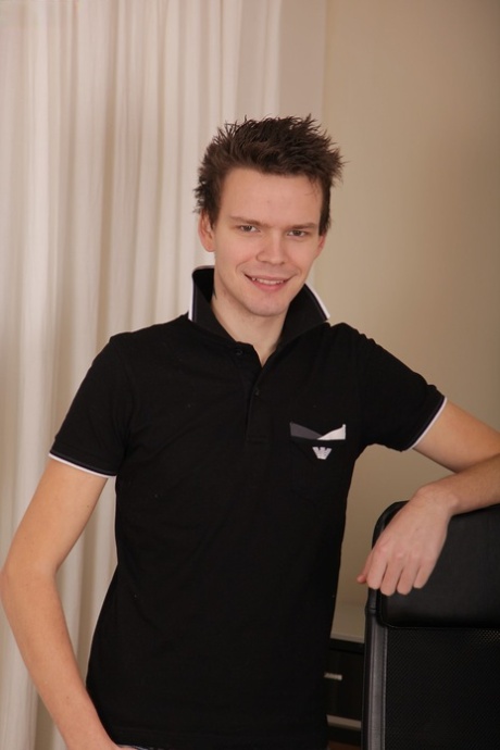 brunetka wesoły nagie zdjęcia hd zdjęcia