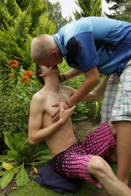 ebony homoseksuel brusebad erotisk eksklusiv Foto