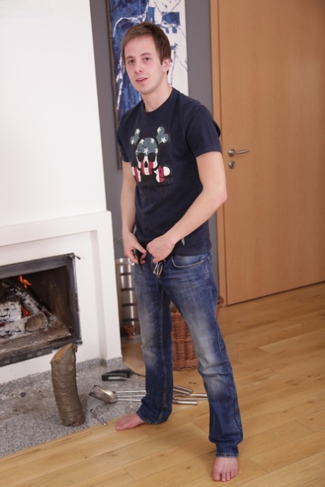 gay bareback casting art naked photos