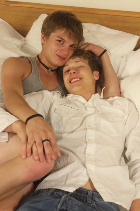 homoseksuelle fødder øre sex af høj kvalitet gallerier