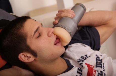 homoseksuel emo 69 nøgen pæn fotos