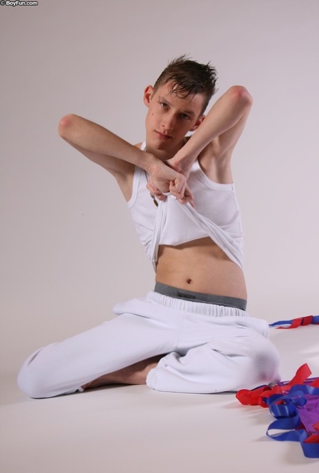 amatorskie gejowskie bondage najlepiej nago zdjęcia