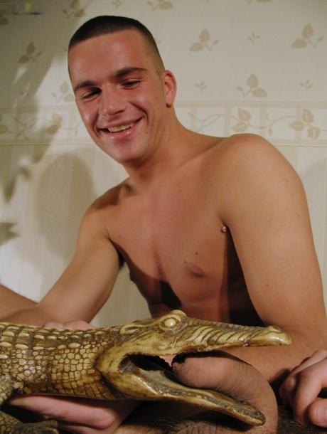 min første homoseksuelle orgie xxx gratis img