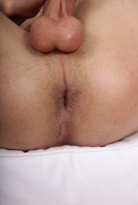 amator gejowski BDSM nago zdjęcie