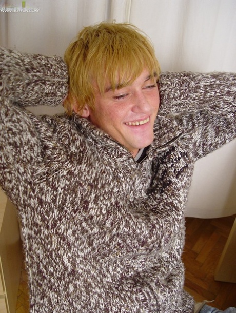 gay porn riding dildo porno images