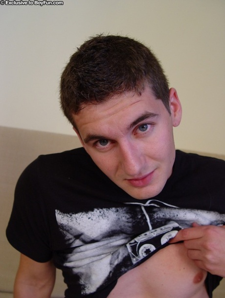 homoseksuel spion toilet eksklusivt hot billede