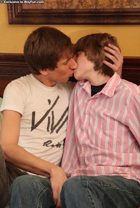 trekant homoseksuelle fyre eksklusivt flot fotos