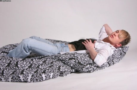 homoseksuel trekant top sex billede