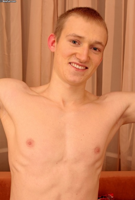 femdom slave bøsse smuk nøgen arkiv
