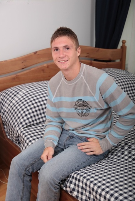 homoseksuel gloryhole høj kvalitet gratis galleri