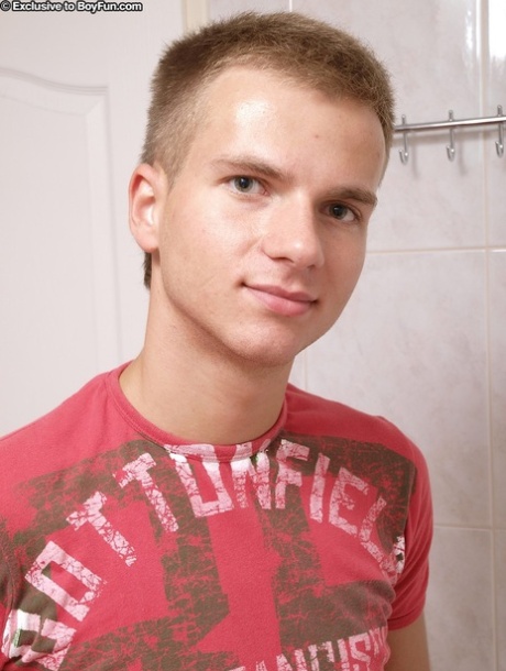 bøsse blowjob under bordet dejligt bedst img
