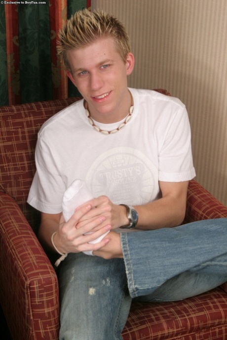 grandpa gay in toilet adult images
