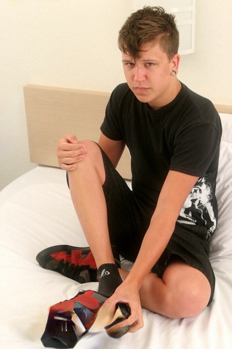 hot bdsm gay naked photo