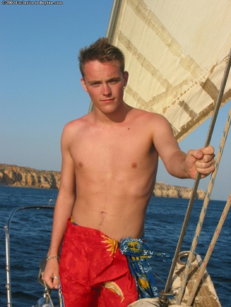 homoseksuel natklub orgie nøgenbilleder xxx arkiv