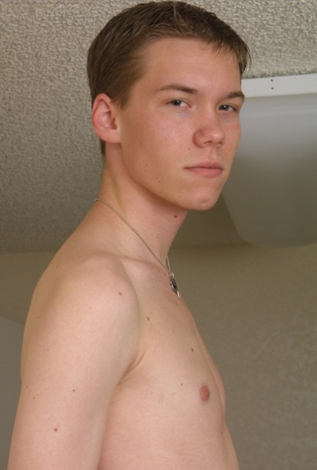 gigantyczny korek analny wesoły xxxhd galeria