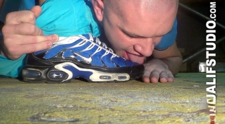 schwuler selbstgebauter Dildo porno akt bild
