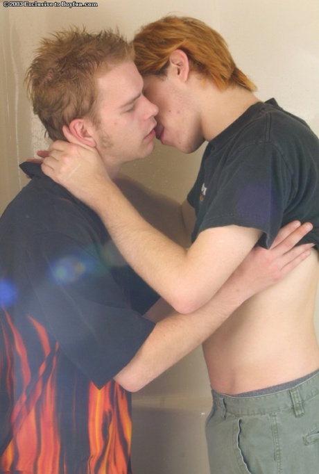 gejowskie porno pod prysznicem seksowna ekskluzywna fotka