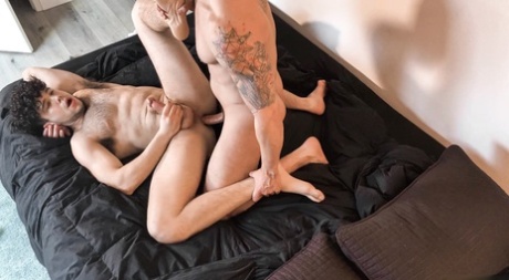 自制同性恋夫妇 藝術色情 圖片
