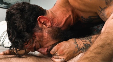 homoseksuel latin fødder perfekte nøgenbilleder billeder