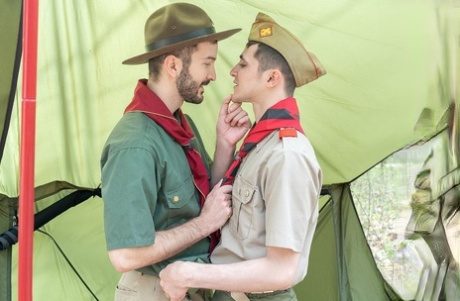 sexede homoseksuelle muskelkameraer top eksklusiv billeder