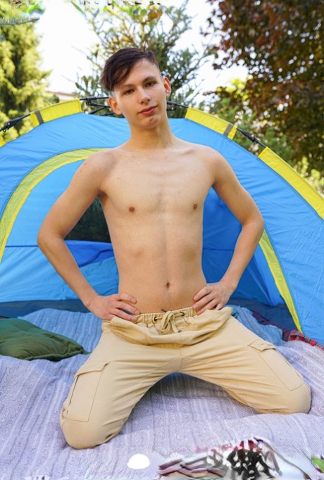 fessée gay dure haut de gamme galerie