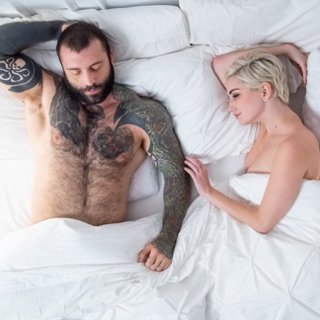 barberet homoseksuel anal høj kvalitet eksklusiv Foto