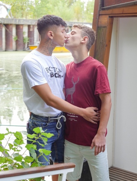 trio gay haut sexy image