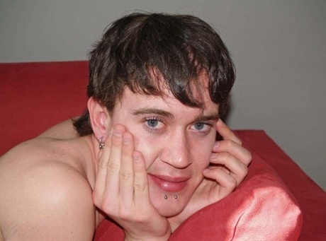 gay men in 69 position exclusive pics