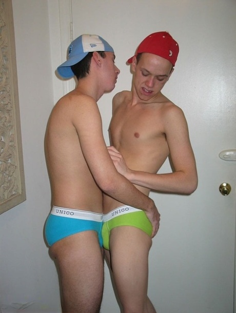 gay dp dildo porno pictures