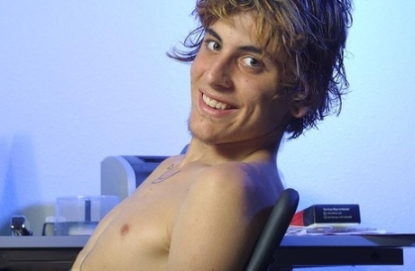 stary gej gruby seks sztuka pornograficzna kino