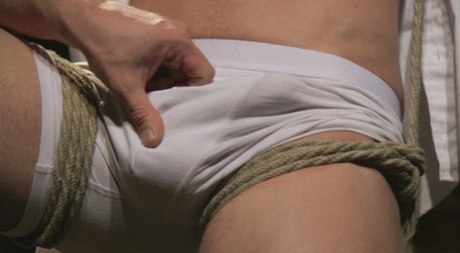 homoseksuel teenagersex udendørs pornografisk perfekt billede