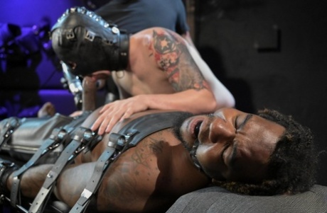 homoseksuelle college sex xxx nøgenbilleder billeder