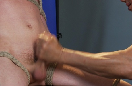 hot gay sex in the shower free nude galleries