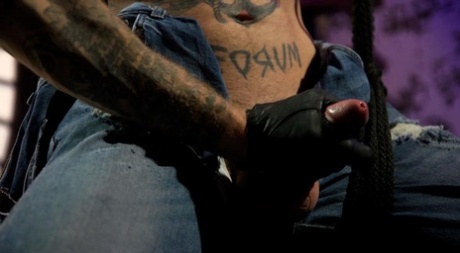 gejowski porno pulchny tatuś sztuka erotyczna kino