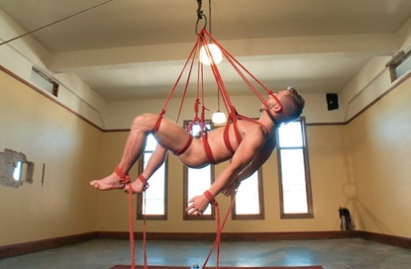 hardcore gejowski bondage nago, za darmo kolekcja