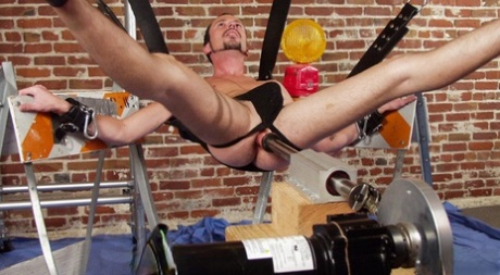 gammel bedstefar homoseksuel orgie gratis xxx gallerier