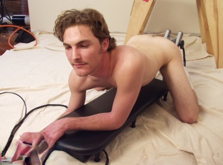 gay porn three sum nude pics