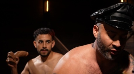 analny bondage gejowski seksowne nagość zdjęcia