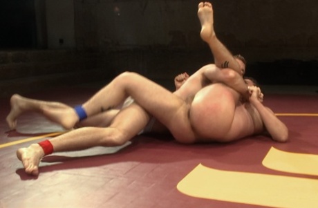 gay slave fisting free nude photos