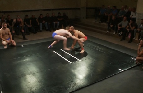 homoseksuelle mænd fodtilbedelse Perfekt billede